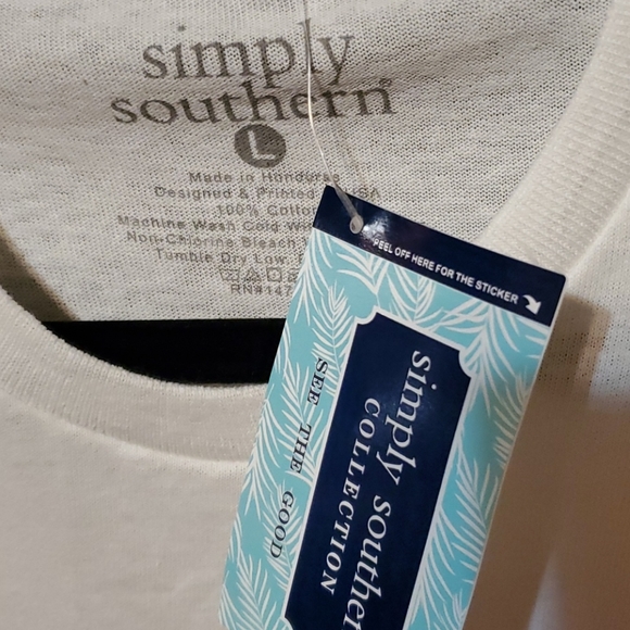 SimpLY SoUTheRN TEE SHIrt - Picture 4 of 5